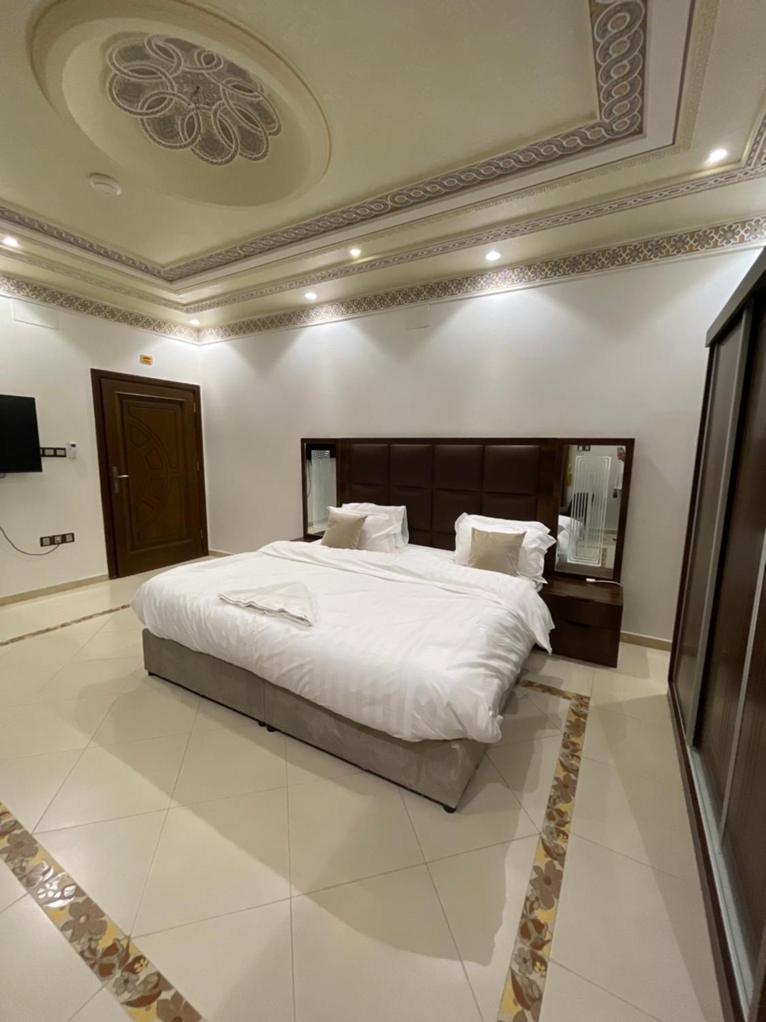 Friday Suites Al-'Ula Exterior foto