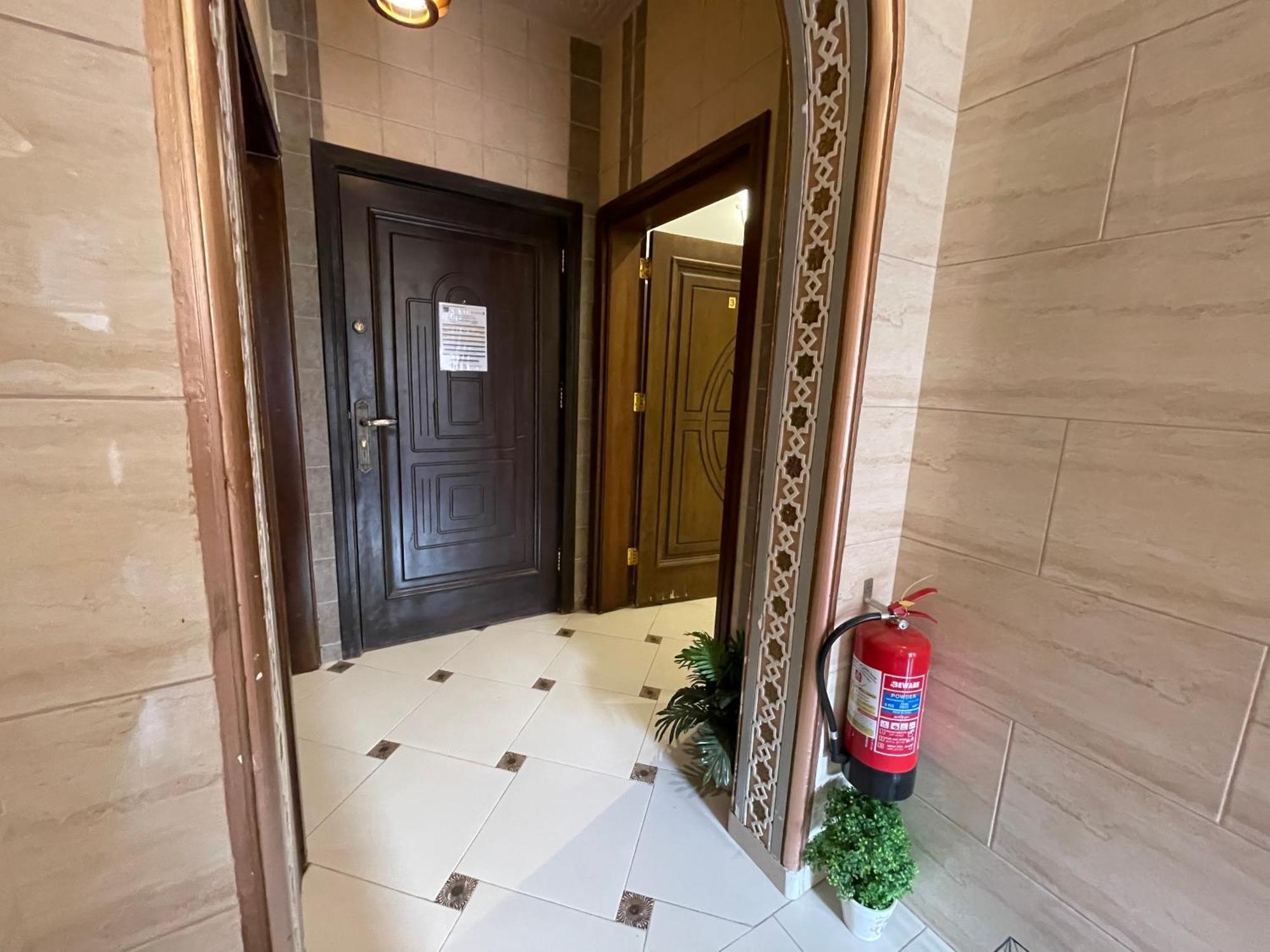 Friday Suites Al-'Ula Exterior foto